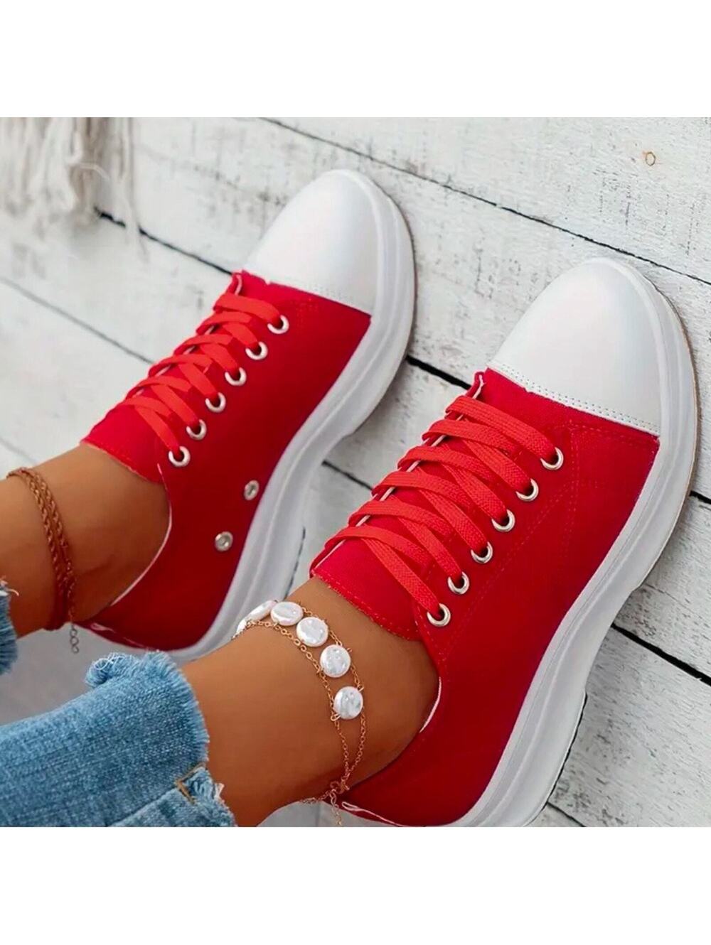 New women’s sneakers canvas red size 11 box Q